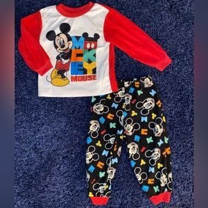 Disney Mickey Mouse Toddler Fleece Pajama Set